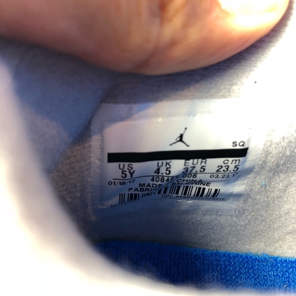 Nike Air Jordan Retro 4 NWT - Picture 6 of 8